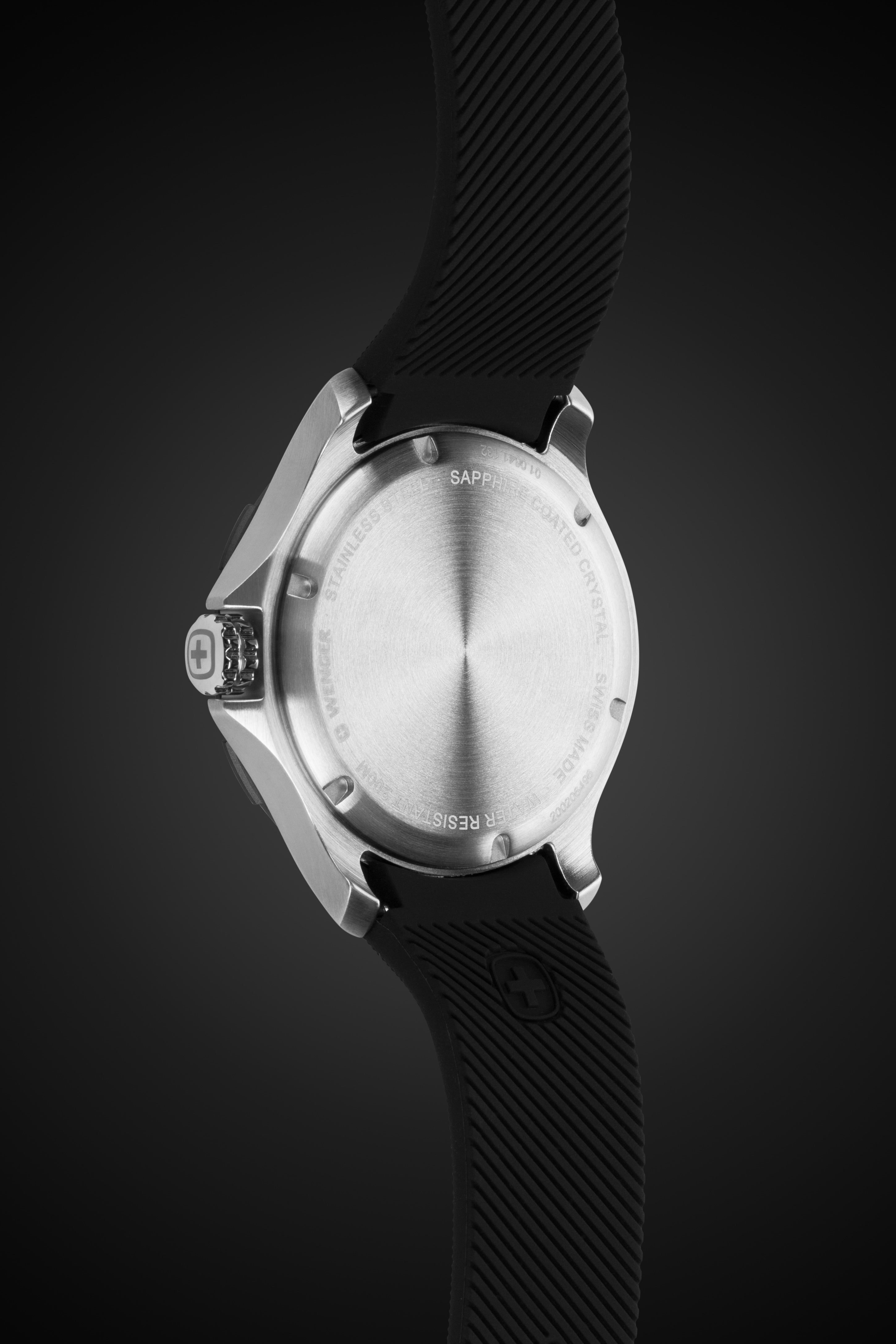 swissgear-wenger-seaforce-swiss-watch-black-dial-black-silicone-strap image 5